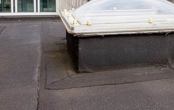 disadvantages of Poundon flat roofs